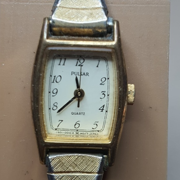 Pulsar Accessories - Vtg Pulsar Goldtone Stainless Steel Women's Watch